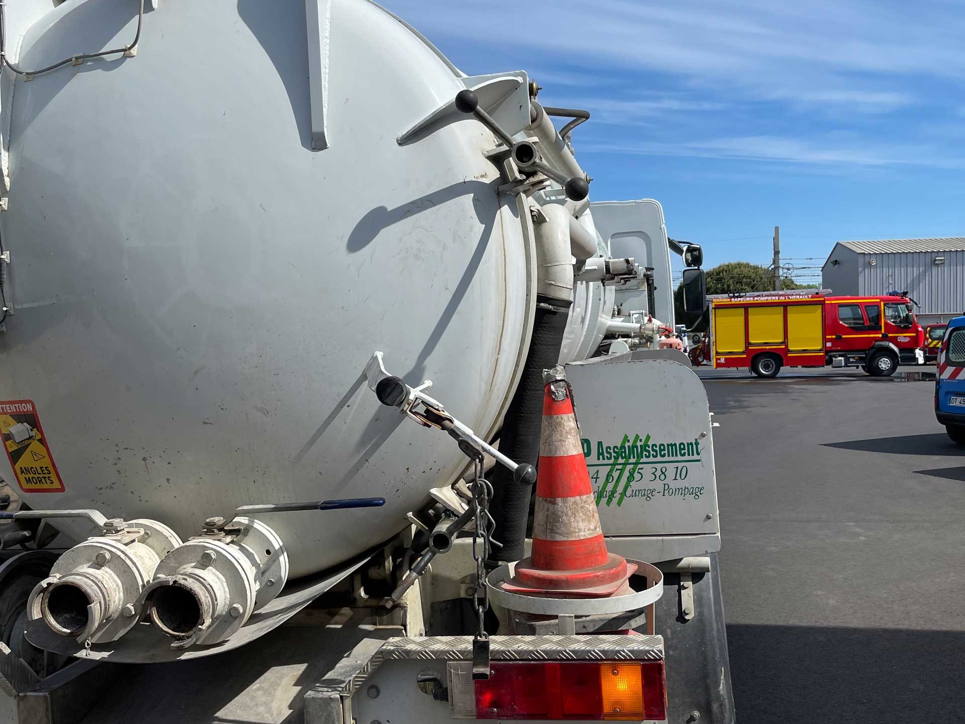 Curage d'une aire de lavage à Agde par Eautretien